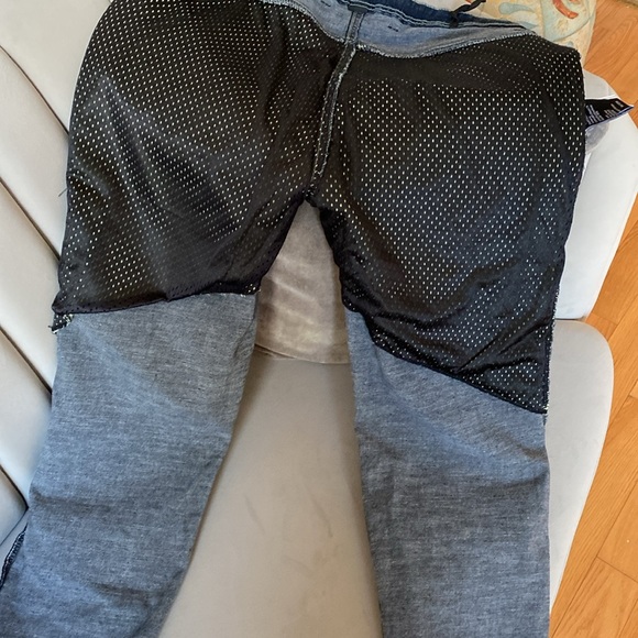 Street and Steele heavy riding jeans- add padding at the knee area - Picture 8 of 15